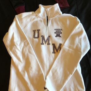 White UMM (Minnesota Morris) 1/4 zip